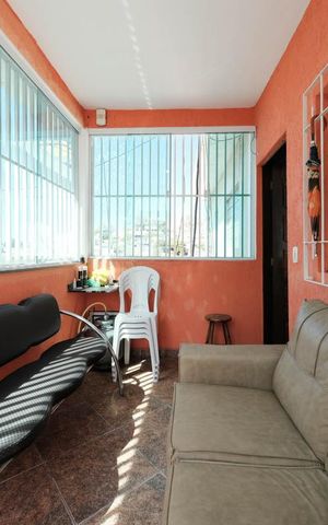 Casa à venda com 40m², 1 quarto e 1 vagaEntrada