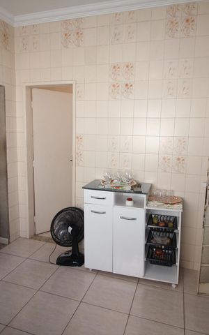 Casa à venda com 360m², 3 quartos e 3 vagasCopa