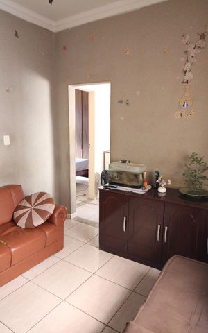 Casa à venda com 360m², 3 quartos e 3 vagasSala 2