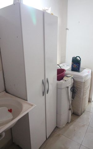 Casa à venda com 360m², 3 quartos e 3 vagasÁrea de Serviço