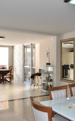 Casa para alugar com 420m², 4 quartos e 4 vagasSala de Jantar