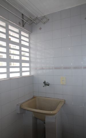Apartamento à venda com 85m², 2 quartos e 1 vagaÁrea de Serviço