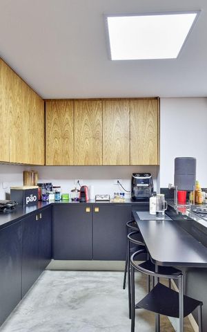 Casa à venda com 160m², 3 quartos e 2 vagas