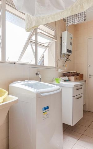 Apartamento à venda com 124m², 2 quartos e 3 vagasÁrea de Serviço