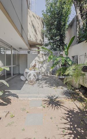 Casa à venda com 570m², 4 quartos e 5 vagasVaranda da Sala 2