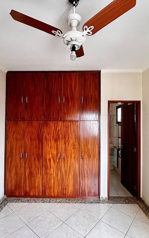 Apartamento à venda com 94m², 3 quartos e 1 vaga Apartamento à venda com 94m², 3 quartos e 1 vagaSuíte