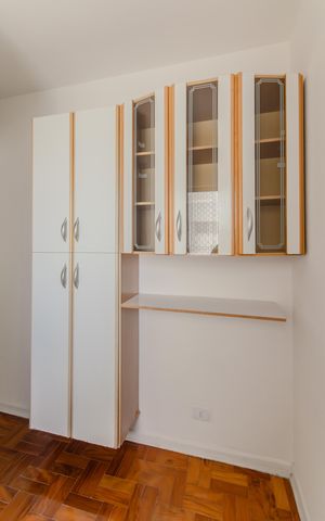 Apartamento para alugar com 114m², 2 quartos e 1 vaga Apartamento para alugar com 114m², 2 quartos e 1 vagaQuarto de Serviço