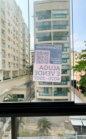 Apartamento à venda com 151m², 4 quartos e 2 vagas Apartamento à venda com 151m², 4 quartos e 2 vagasPlaquinha instalada