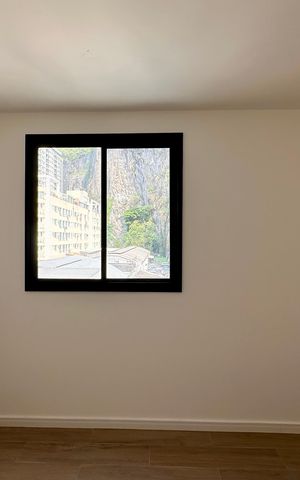 Apartamento à venda com 151m², 4 quartos e 2 vagas Apartamento à venda com 151m², 4 quartos e 2 vagas Suite 2