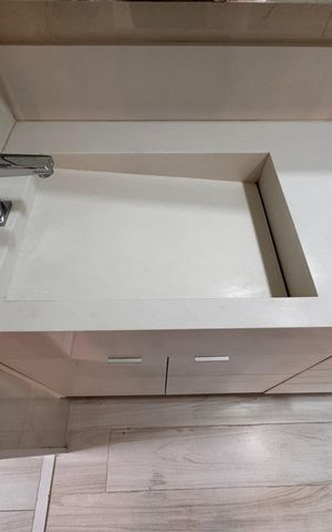 Apartamento para alugar com 167m², 4 quartos e 3 vagasSuíte 1 - Banheiro