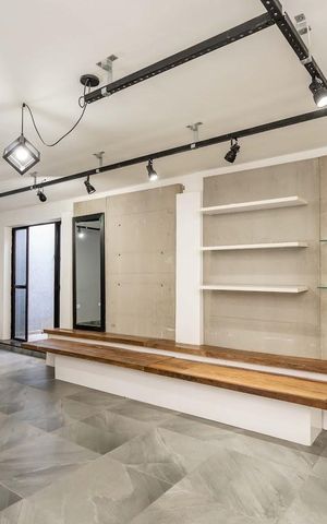 Casa à venda com 270m², 3 quartos e 2 vagas Casa à venda com 270m², 3 quartos e 2 vagasStudio