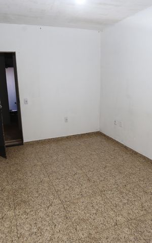 Casa para alugar com 46m², 2 quartos e 1 vagaSala