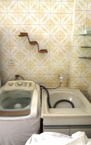 Apartamento à venda com 96m², 2 quartos e 1 vagaÁrea de Serviço