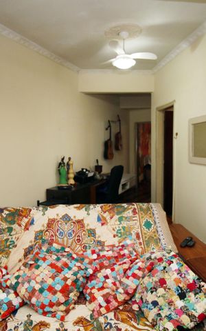Apartamento à venda com 96m², 2 quartos e 1 vagaSala