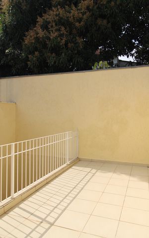 Casa à venda com 210m², 3 quartos e 4 vagasVaranda do Quarto 1
