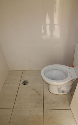 Casa à venda com 210m², 3 quartos e 4 vagasBanheiro de Serviço