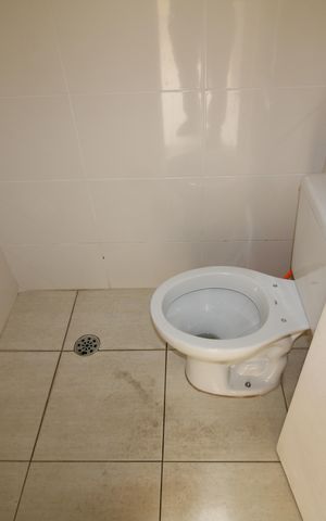Casa à venda com 210m², 3 quartos e 4 vagasBanheiro de Serviço