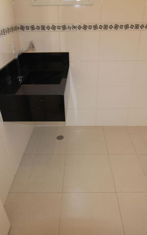 Casa à venda com 210m², 3 quartos e 4 vagasBanheiro