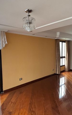 Apartamento à venda com 180m², 3 quartos e 2 vagas Apartamento à venda com 180m², 3 quartos e 2 vagasSala