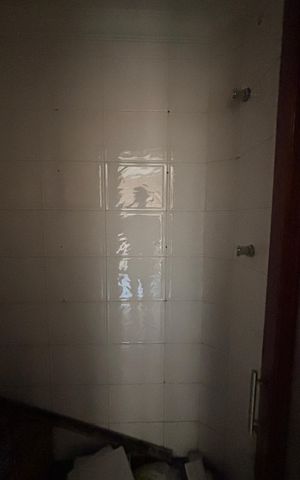 Apartamento à venda com 180m², 3 quartos e 2 vagas Apartamento à venda com 180m², 3 quartos e 2 vagasBanheiro de Serviço