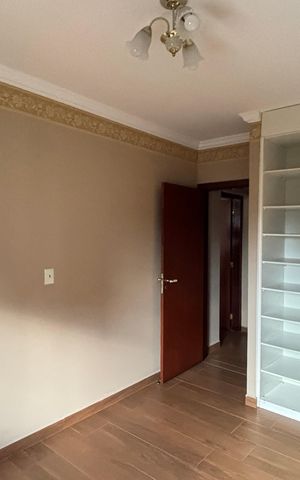 Apartamento à venda com 180m², 3 quartos e 2 vagas Apartamento à venda com 180m², 3 quartos e 2 vagasQuarto 2