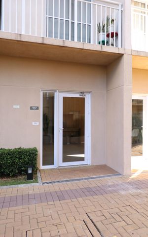 Apartamento à venda com 32m², 1 quarto e sem vagaÁrea comum