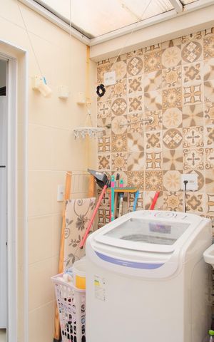 Casa de condomínio à venda com 163m², 3 quartos e 2 vagasÁrea de Serviço
