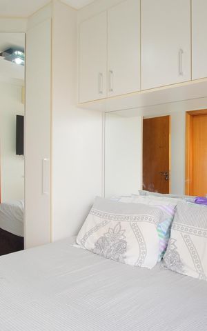 Casa de condomínio à venda com 163m², 3 quartos e 2 vagasSuíte