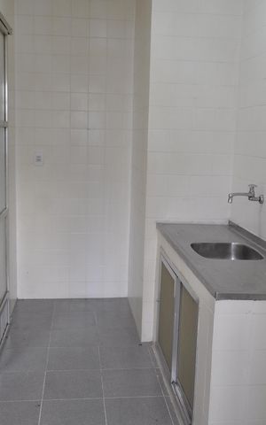 Apartamento à venda com 56m², 2 quartos e sem vagaCozinha
