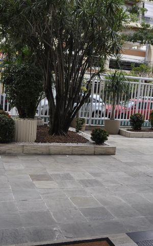 Apartamento à venda com 56m², 2 quartos e sem vagaÁrea comum