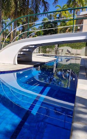 Casa de condomínio à venda com 290m², 4 quartos e 6 vagas Casa de condomínio à venda com 290m², 4 quartos e 6 vagasPiscina