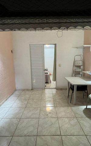 Casa para alugar com 100m², 2 quartos e 1 vaga Casa para alugar com 100m², 2 quartos e 1 vagaTerraço