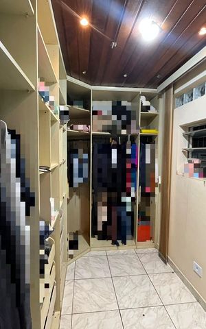 Casa para alugar com 100m², 2 quartos e 1 vaga Casa para alugar com 100m², 2 quartos e 1 vagaCloset