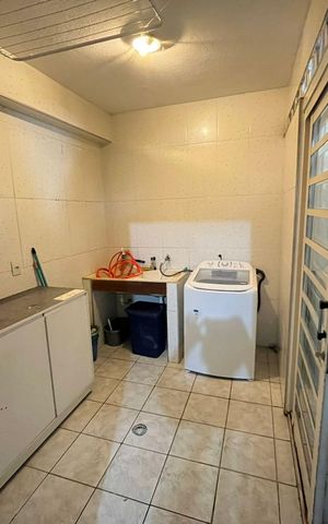 Casa para alugar com 100m², 2 quartos e 1 vaga Casa para alugar com 100m², 2 quartos e 1 vagaÁrea de Serviço
