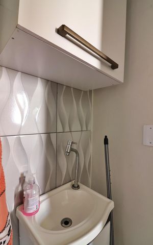 Apartamento à venda com 55m², 2 quartos e 1 vagaBanheiro Social