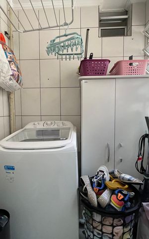 Apartamento à venda com 96m², 3 quartos e 1 vaga Apartamento à venda com 96m², 3 quartos e 1 vagaÁrea de Serviço