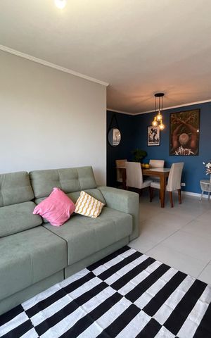 Apartamento à venda com 96m², 3 quartos e 1 vaga Apartamento à venda com 96m², 3 quartos e 1 vagaSala
