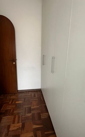 Casa à venda com 700m², 4 quartos e 4 vagasQuarto de Serviço