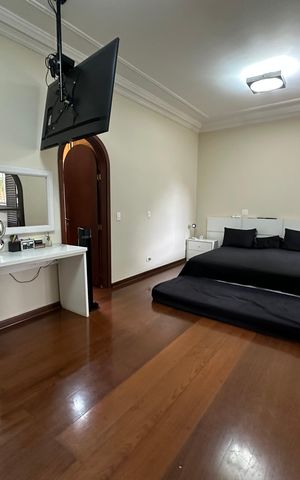Casa à venda com 700m², 4 quartos e 4 vagasSuíte 3