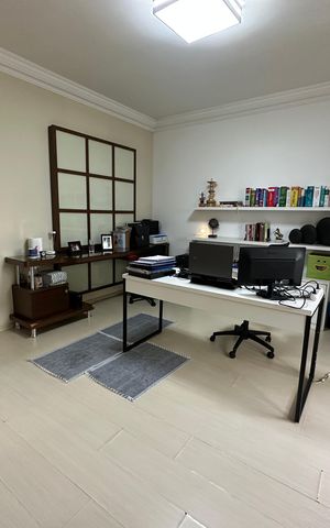 Casa à venda com 700m², 4 quartos e 4 vagasSuíte 2