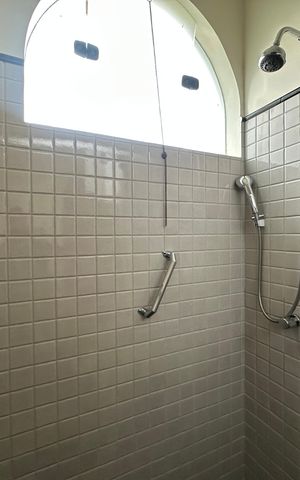 Casa à venda com 700m², 4 quartos e 4 vagasBanheiro da Suíte 4