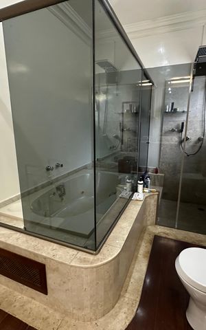 Casa à venda com 700m², 4 quartos e 4 vagasBanheiro da Suíte 3
