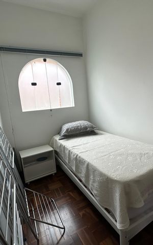 Casa à venda com 700m², 4 quartos e 4 vagasQuarto de Serviço