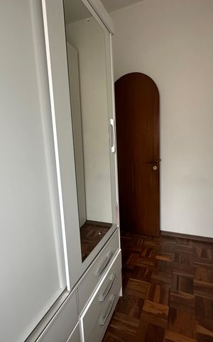 Casa à venda com 700m², 4 quartos e 4 vagasQuarto de Serviço