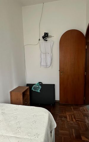 Casa à venda com 700m², 4 quartos e 4 vagasQuarto de Serviço