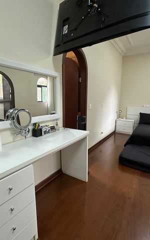 Casa à venda com 700m², 4 quartos e 4 vagasSuíte 3
