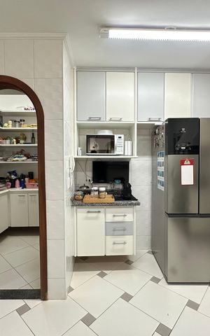 Casa à venda com 700m², 4 quartos e 4 vagasCozinha