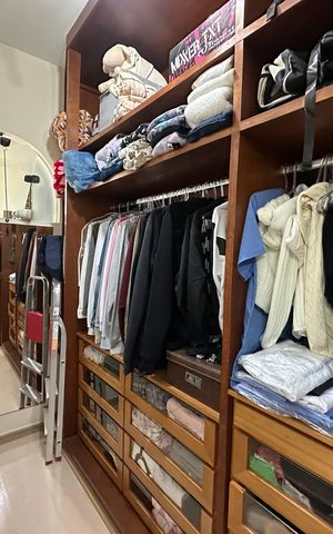 Casa à venda com 700m², 4 quartos e 4 vagasCloset da suíte 1