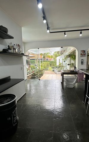 Casa à venda com 700m², 4 quartos e 4 vagasChurrasqueira