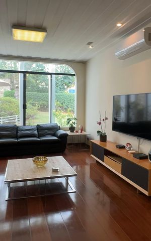 Casa à venda com 700m², 4 quartos e 4 vagasSala de TV